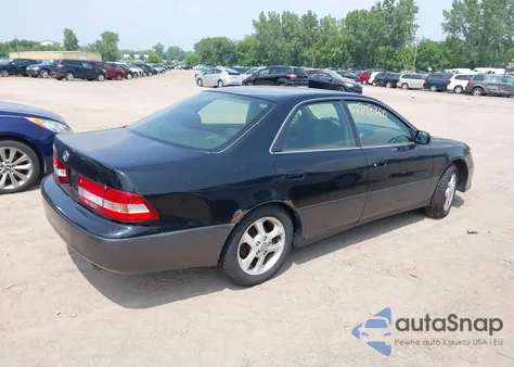 2000 Lexus Es 300 z USA, uszkodzony, nr VIN JT8BF28G8Y0268390